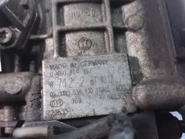 Volkswagen PASSAT B5 Fuel injection high pressure pump 038130107J