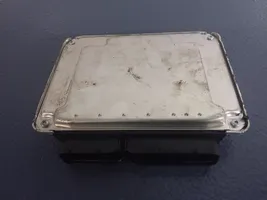 Volkswagen PASSAT B5.5 Motora vadības bloka ECU 038906019KE