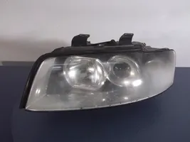 Audi A4 S4 B6 8E 8H Lampa przednia 8E0941029C