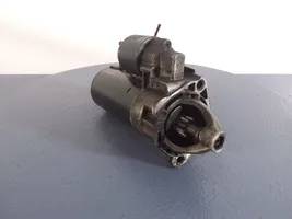 Volkswagen PASSAT B5 Starter motor 068911024C