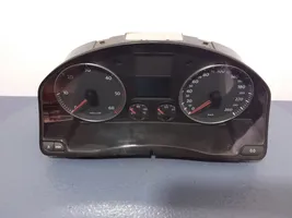 Volkswagen Jetta V Speedometer (instrument cluster) 1K0920863B