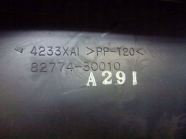 Lexus IS 200-300 Pokrywa skrzynki bezpieczników 8277430010