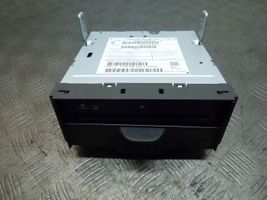 Jeep Cherokee Changeur CD / DVD P68273966AA