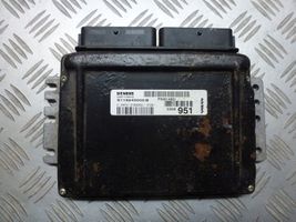 Volvo V40 Calculateur moteur ECU P30614951