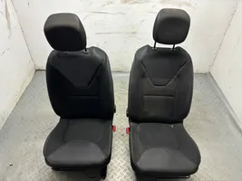 Renault Clio IV Fotele / Kanapa / Boczki / Komplet 
