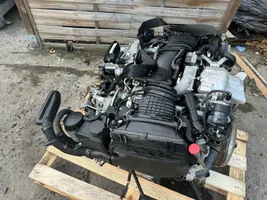 Mercedes-Benz E C207 W207 Silnik / Komplet 642836