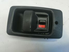 Mercedes-Benz ML W163 Interruptor para abrir la puerta trasera 1637600061