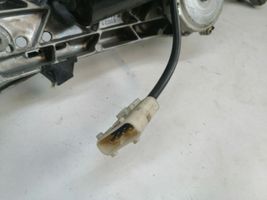 BMW 7 E38 Tringlerie et moteur d'essuie-glace avant 8352150102135