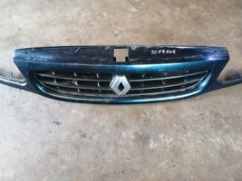 Renault Safrane Grotelės viršutinės 7700847090