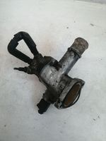 Volkswagen PASSAT B5 Termostaatin kotelo 038121133A