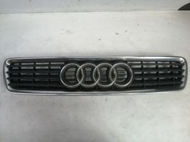 Audi A4 S4 B5 8D Griglia anteriore 8D0853651R