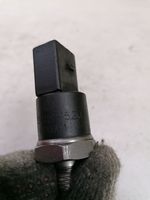 Mercedes-Benz E W210 Sensore di pressione del carburante A0041531528