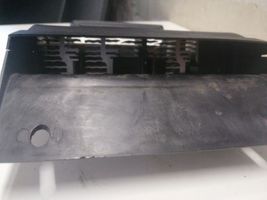 Audi A8 S8 D3 4E Radiateur électrique de chauffage auxiliaire 4E0819014A