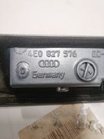 Audi A8 S8 D3 4E Takaluukun rekisterikilven valon palkki 4E0827576