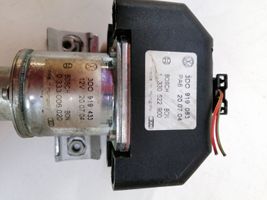 Volkswagen Phaeton Charging relay 3D0919433