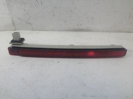 Mercedes-Benz E W211 Luce d’arresto centrale/supplementare A2118200256