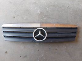 Mercedes-Benz A W168 Etusäleikkö 1688800083