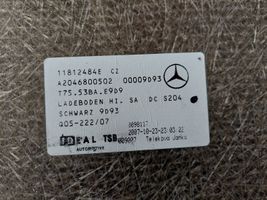 Mercedes-Benz C W204 Tavaratilan kaukalon tekstiilikansi A2046800502