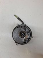 Mercedes-Benz A W168 Alipainepumppu A6682300165