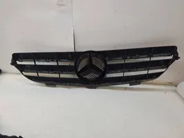 Mercedes-Benz CLK A209 C209 Grotelės priekinės A2098800123