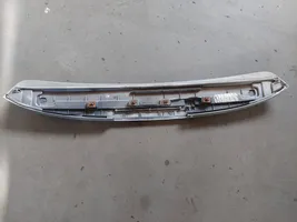 Mercedes-Benz E W211 Spoiler del portellone posteriore/bagagliaio 2117900188