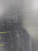 Audi A2 Éclairage de plaque d'immatriculation 8Z0853465A