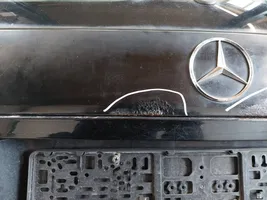 Mercedes-Benz C W203 Couvercle de coffre 