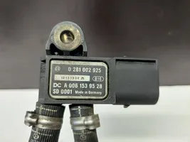 Mercedes-Benz E W211 Sensore di pressione A0061539528