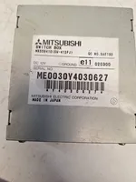 Mitsubishi Pajero Unité / module navigation GPS MR558410