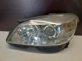 Mercedes-Benz C W204 Lampa przednia A2048208561