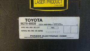 Toyota Land Cruiser (J100) Zmieniarka płyt CD/DVD 8627060030