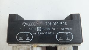 Volkswagen Multivan T4 Relé del ventilador del refrigerador 701919506