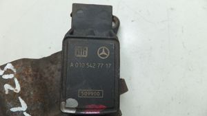 Mercedes-Benz CL C215 Sensore di livello di altezza della sospensione pneumatica anteriore (usato) A0105427717