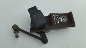 Mercedes-Benz CL C215 Niveausensor Niveauregulierung vorne A0105427717