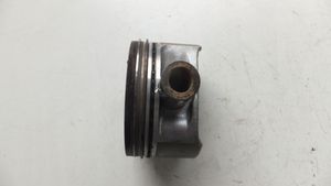 Mercedes-Benz S W220 Piston 89L45