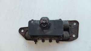 Toyota Land Cruiser (J100) Blocco valvola della sospensione pneumatica 