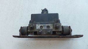 Toyota Land Cruiser (J100) Blocco valvola della sospensione pneumatica 