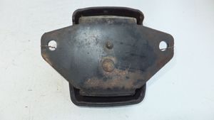 Toyota Land Cruiser (J100) Supporto di montaggio del motore 