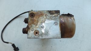 Mercedes-Benz SL R129 Convertible roof hydraulic pump 2158000148