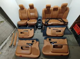 Jaguar XJ X351 Fotele / Kanapa / Komplet AW93F23713C