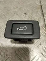 Subaru Outback (BS) Interrupteur d'ouverture de coffre 
