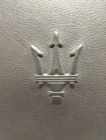 Maserati Ghibli Etuistuimen pääntuki 141781456