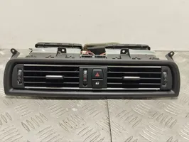 BMW 6 F06 Gran coupe Dash center air vent grill 49197486