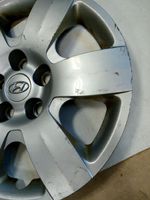 Hyundai Sonata R16 wheel hub/cap/trim 