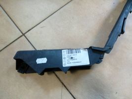 Volkswagen Touran I Staffa angolare del supporto di montaggio del paraurti 1T0807375C