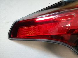 Toyota RAV 4 (XA30) Lampa tylna 81560-42201