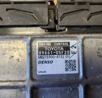 Toyota Avensis T270 Calculateur moteur ECU 89661-05F20