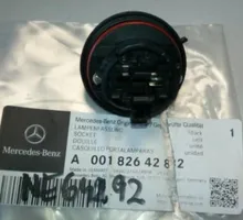 Mercedes-Benz SLK R171 Etuajovalon polttimo 0018264282