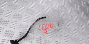 Seat Leon (1P) Difusor de agua regadora de parabrisas 