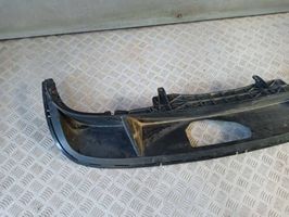 Volkswagen PASSAT B7 Apatinė bamperio dalis 3AF807521A